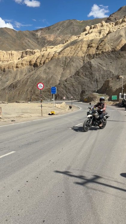 Candidate rider: black_bike/unknown