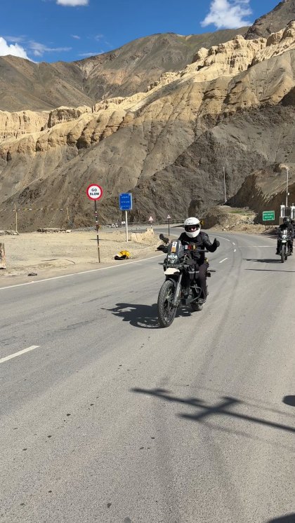 Candidate rider: black_bike/unknown