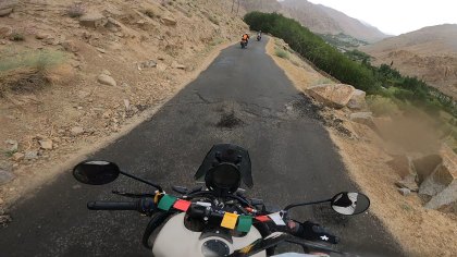 Candidate rider: white_bike/none