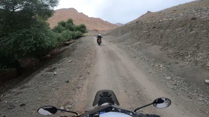 Candidate rider: white_bike/unknown