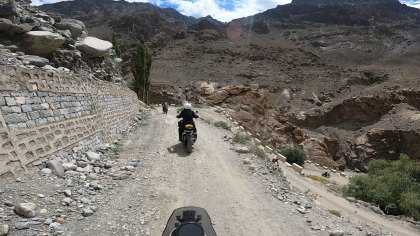 Candidate rider: yellow_bike/hard panniers